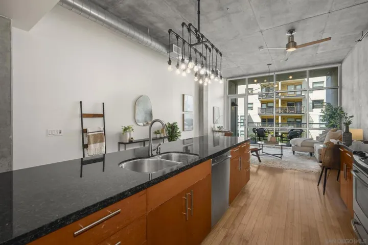 1025 Island Avenue 407, San Diego, California 92101