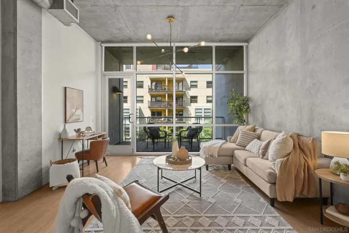 1025 Island Avenue 407, San Diego, California 92101
