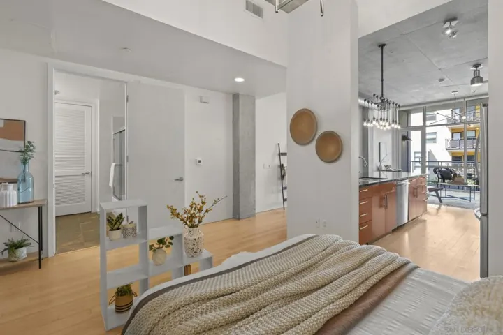1025 Island Avenue 407, San Diego, California 92101