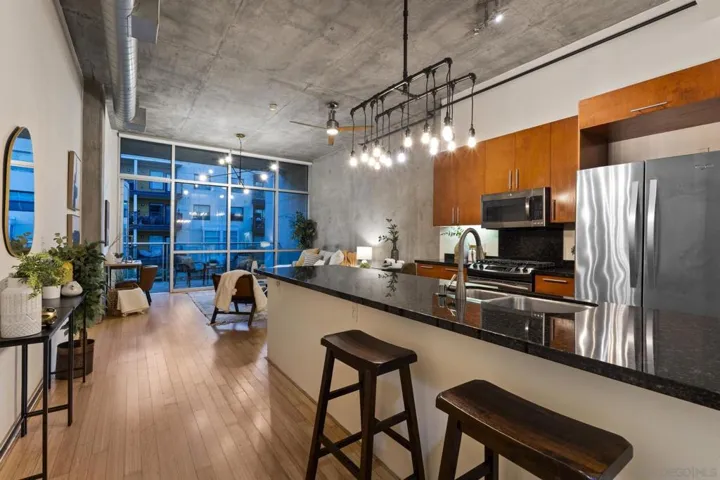 1025 Island Avenue 407, San Diego, California 92101