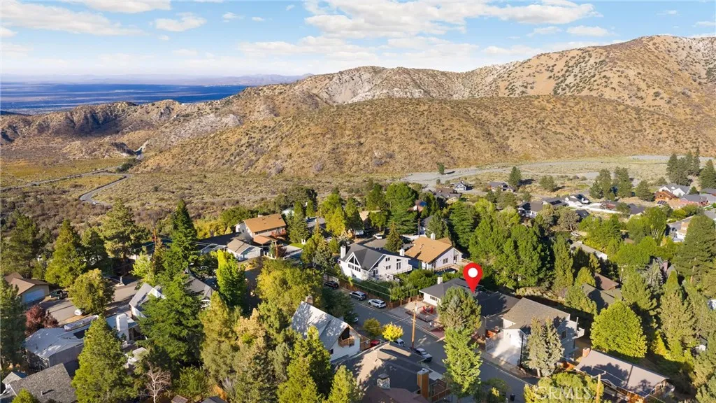 5495 Summit Drive, Wrightwood, California 92397 home-pic-56