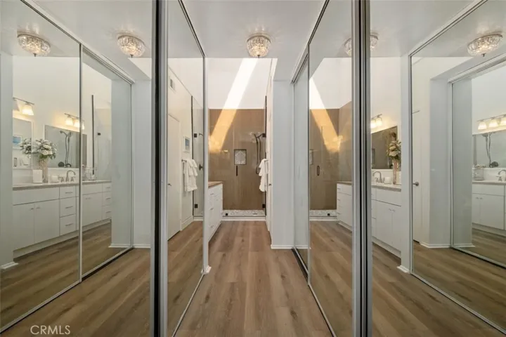 2510 W Macarthur Boulevard L, Santa Ana, California 92704
