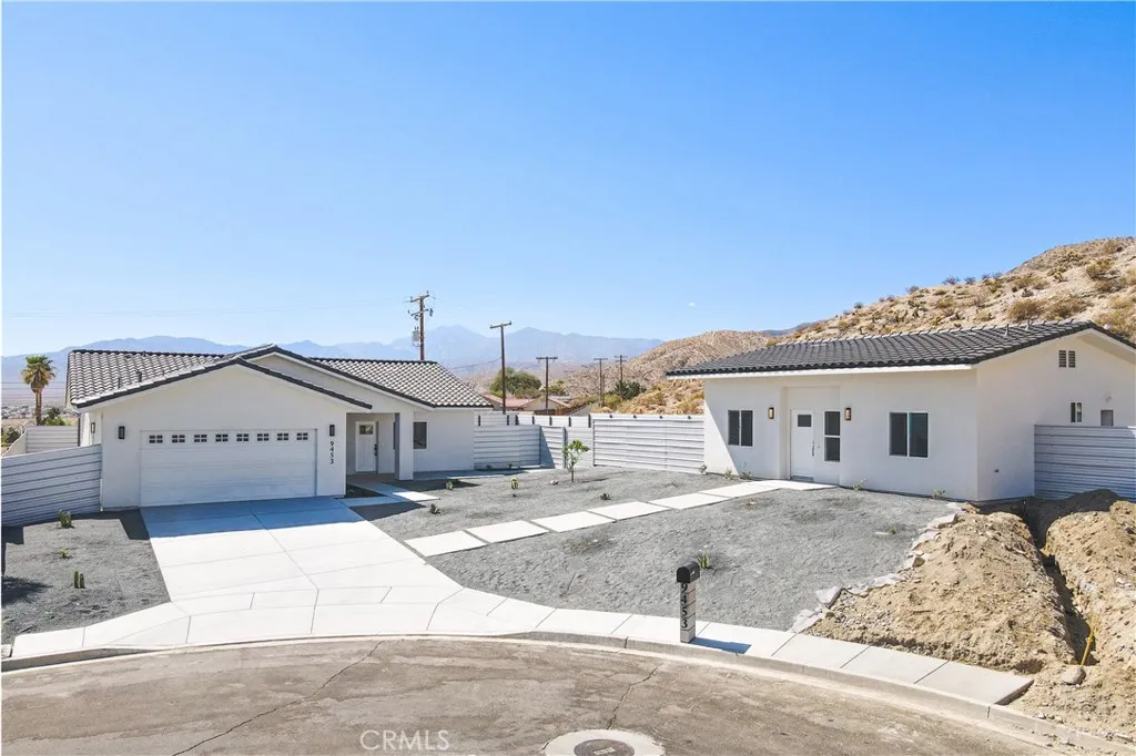 9453 Calle Fundador 1, Desert Hot Springs, California 92240, 4 Bedrooms Bedrooms, ,2 BathroomsBathrooms,Residential Lease,For Rent,Calle Fundador,AR25194771
