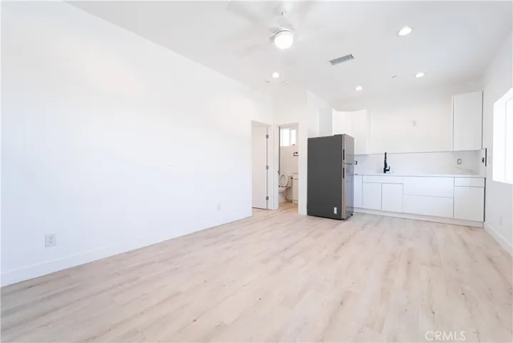 9453 Calle Fundador 2, Desert Hot Springs, California 92240