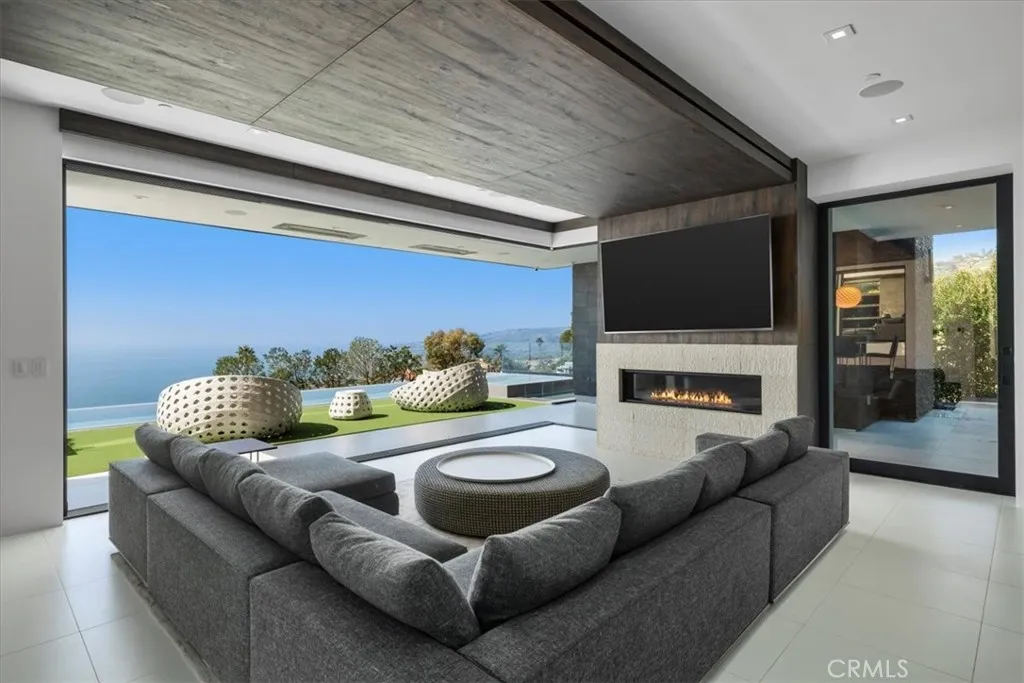 2935 Vista Del Mar, Rancho Palos Verdes, California 90275 home-pic-3