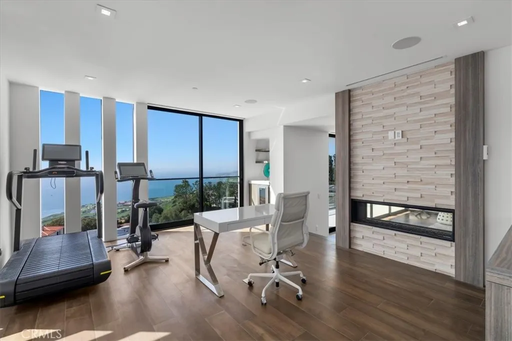 2935 Vista Del Mar, Rancho Palos Verdes, California 90275 home-pic-7