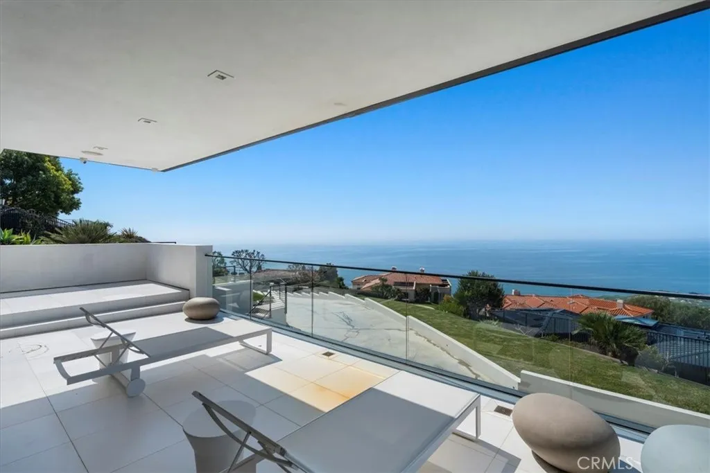 2935 Vista Del Mar, Rancho Palos Verdes, California 90275 home-pic-10