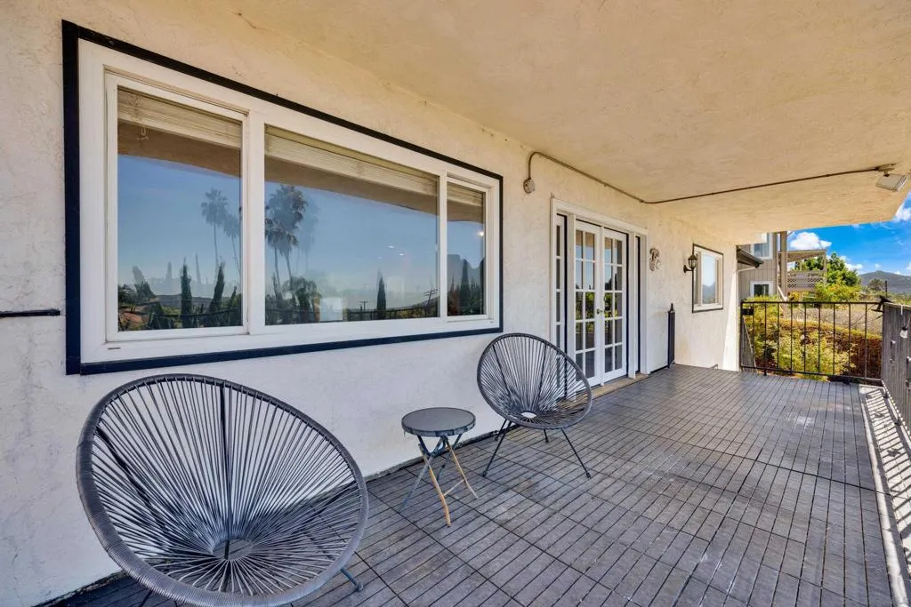 , Escondido, California 92025 home-pic-14