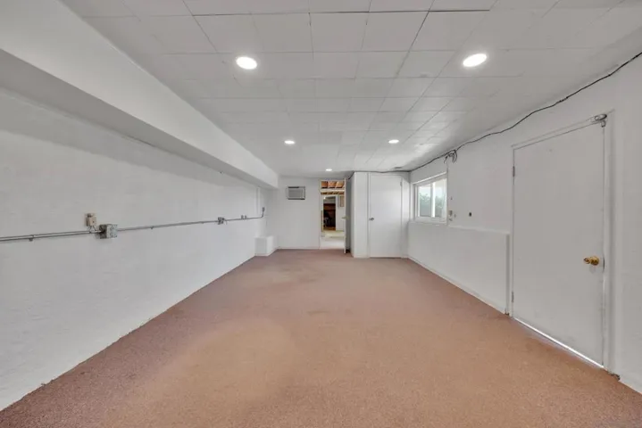 133 Helen Way, Escondido, California 92025