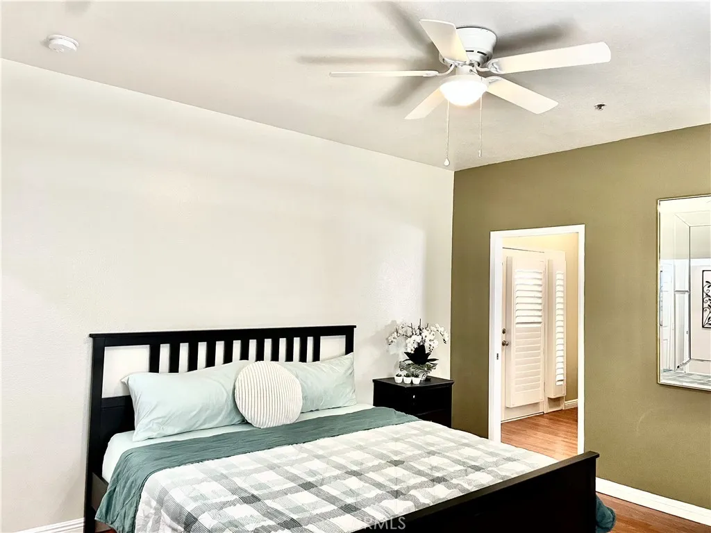 8004 Palm View Ln, Riverside, California 92508 home-pic-29