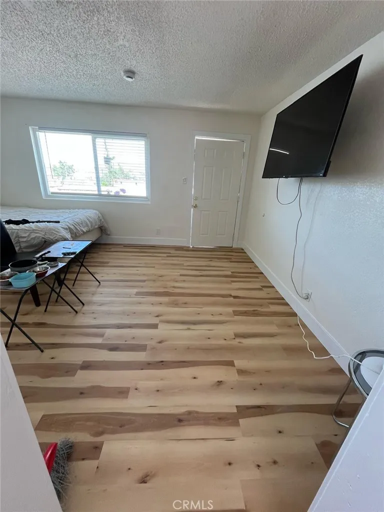 335 Barstow Road, Barstow, California 92311 home-pic-4