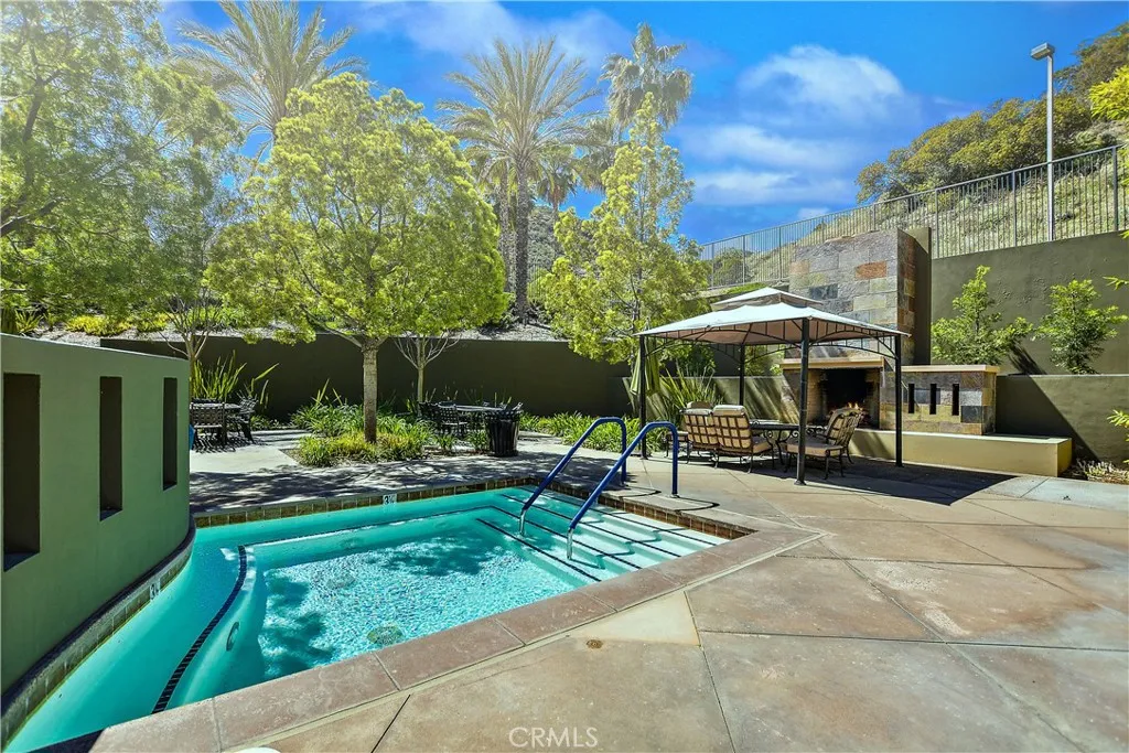 24098 Boulder Oaks Drive, Corona, California 92883 home-pic-57