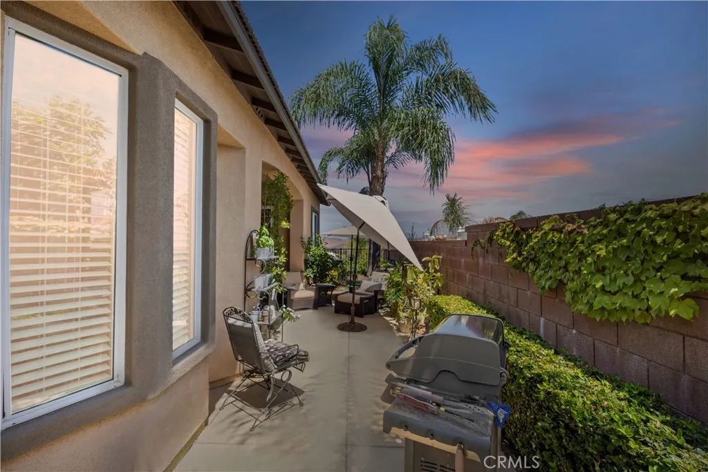 24098 Boulder Oaks Drive, Corona, California 92883 home-pic-2