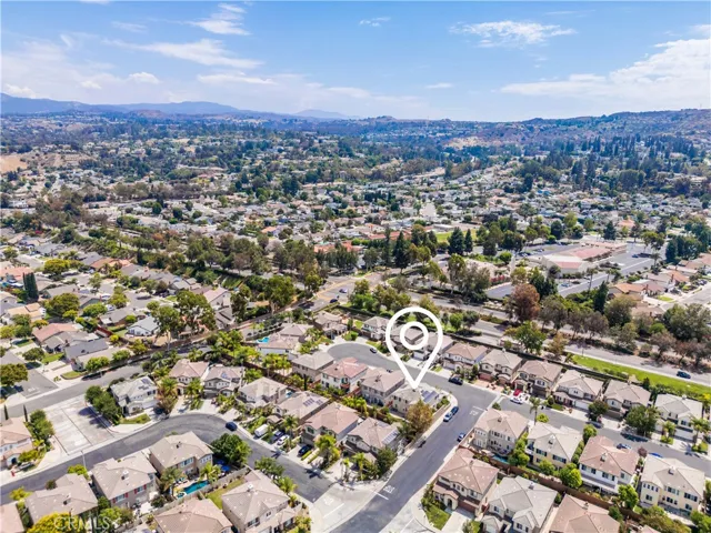 5859 E Treehouse Lane, Anaheim Hills, California 92807
