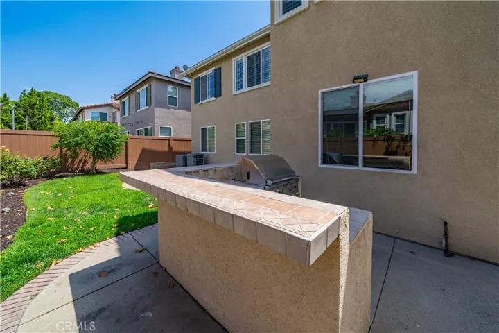 5859 E Treehouse Lane, Anaheim Hills, California 92807