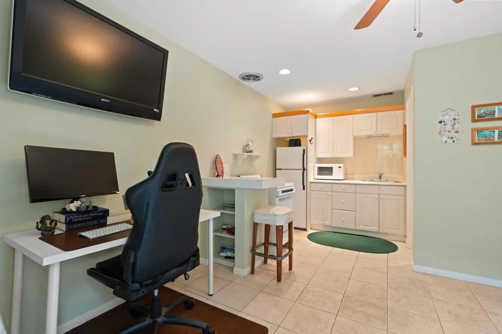 431 Orpheus Avenue, Encinitas, California 92024 home-pic-21