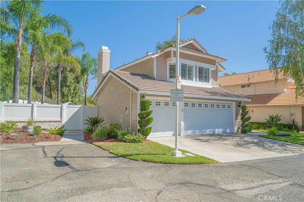 20019 Nutcracker Court, Canyon Country, California 91351 home-pic-2