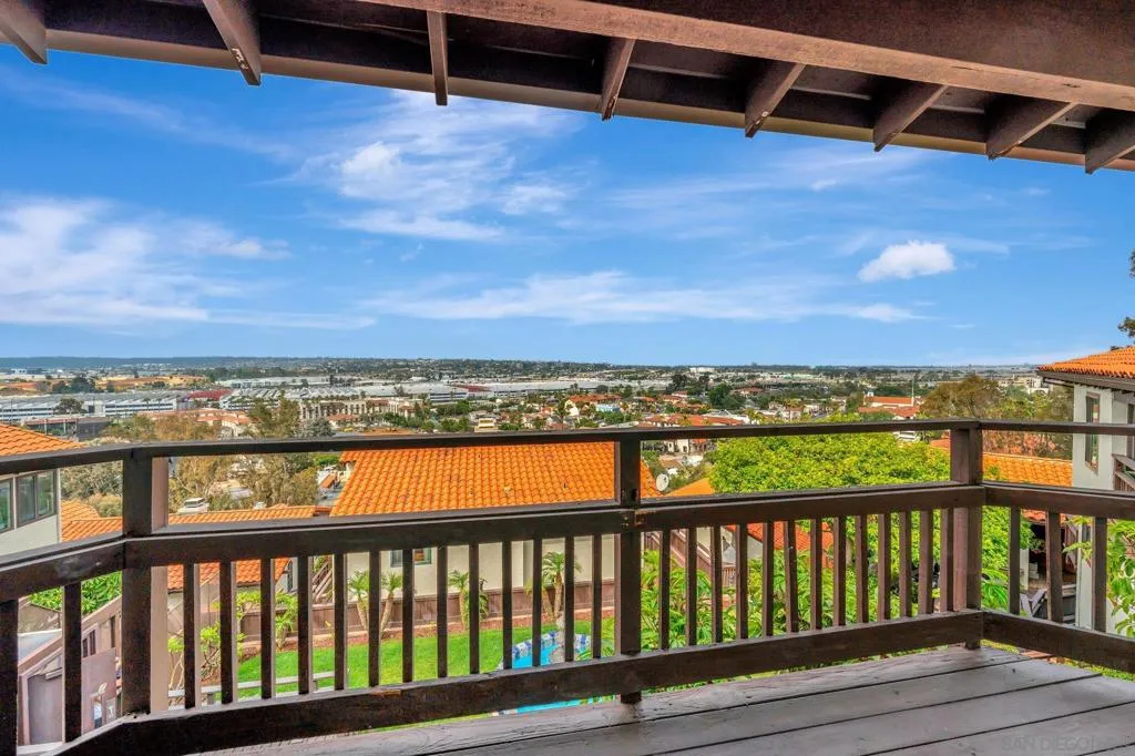 4016 Ampudia, San Diego, California 92110 home-pic-26