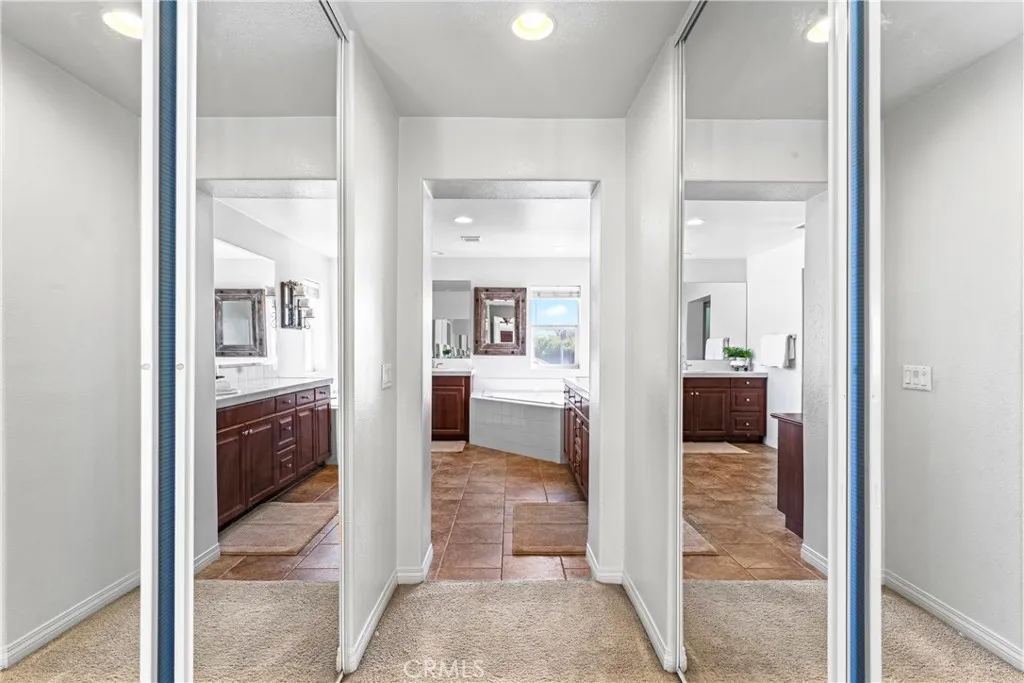 12113 Jonathan Drive, Riverside, California 92503 home-pic-29