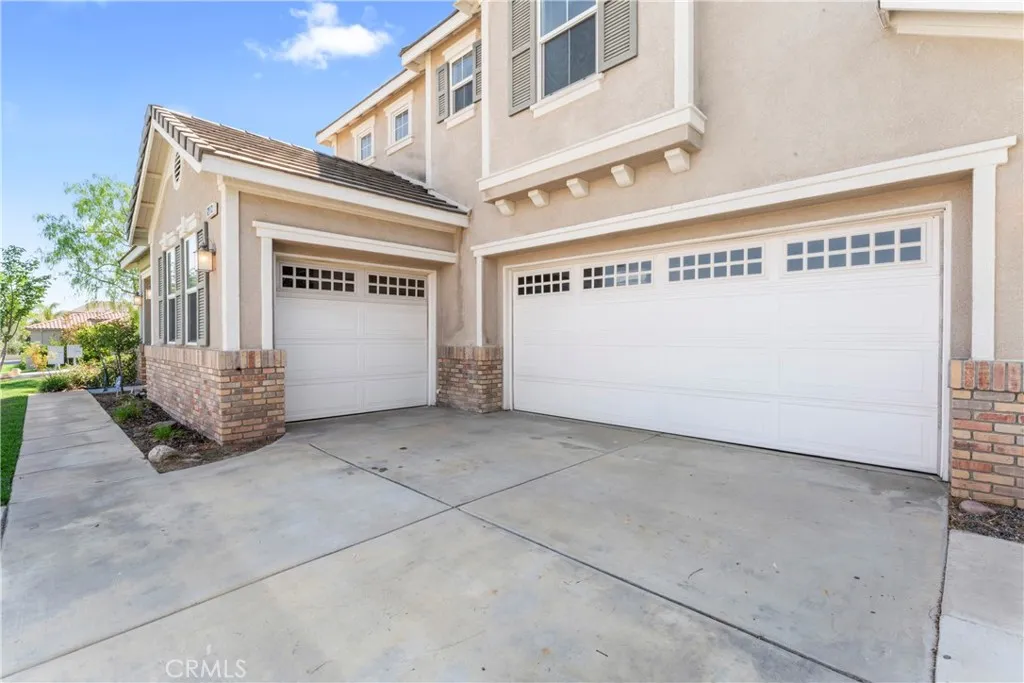 12113 Jonathan Drive, Riverside, California 92503 home-pic-3
