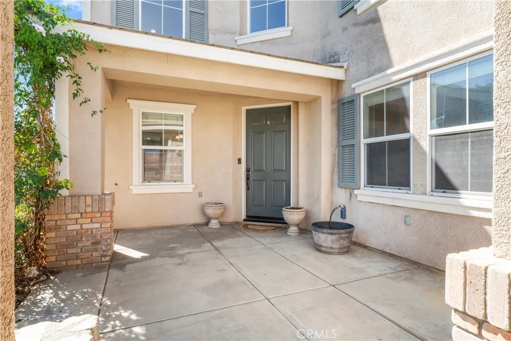 12113 Jonathan Drive, Riverside, California 92503 home-pic-4