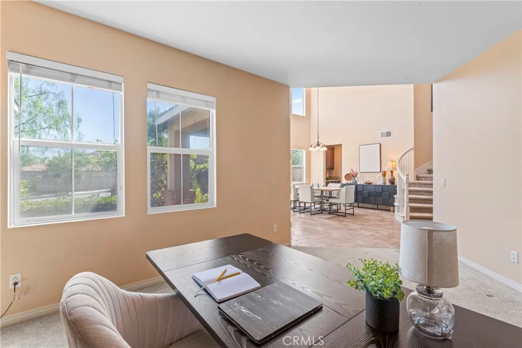 12113 Jonathan Drive, Riverside, California 92503 home-pic-9
