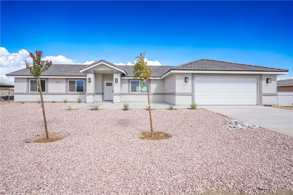 15413 Burwood Road, Victorville, California 92394 home-pic-0