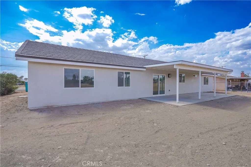 15413 Burwood Road, Victorville, California 92394 home-pic-26