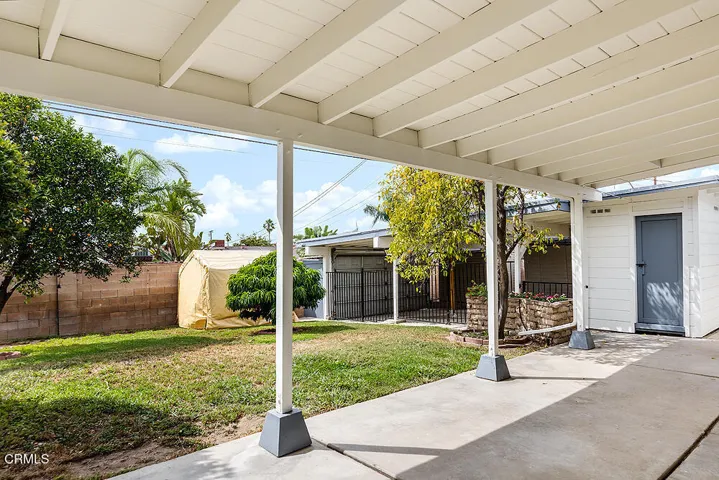 9645 Woodley Ave 025-mls