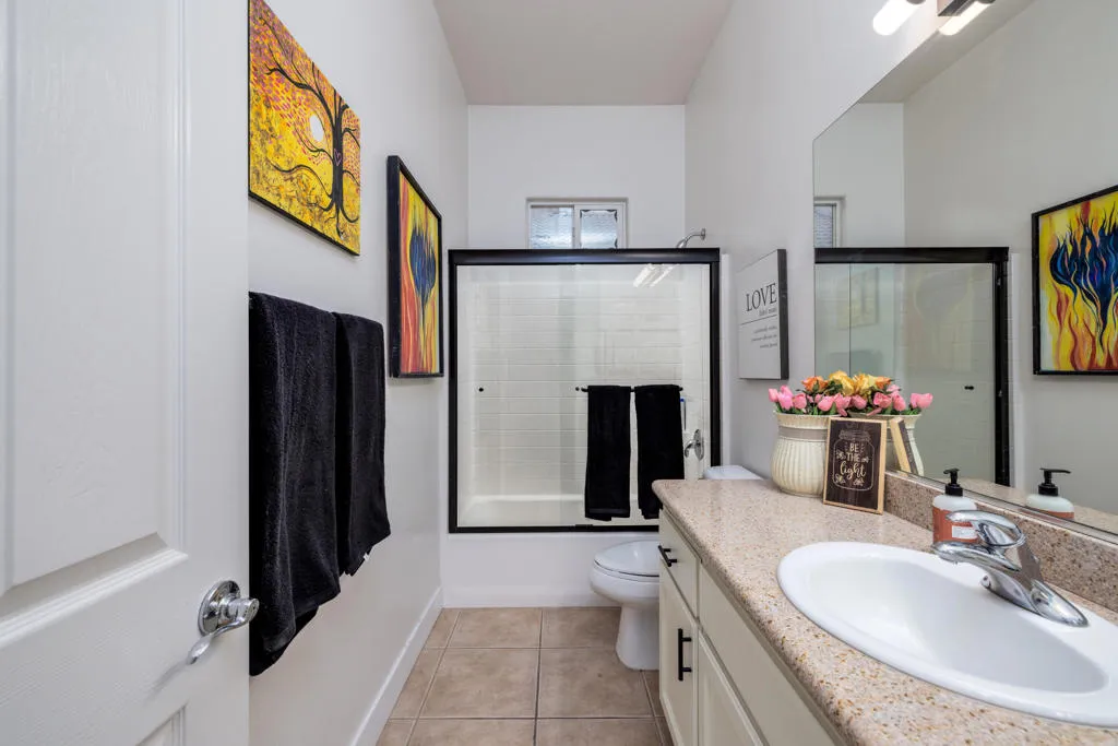 34 hdrephoto.com-49527-wayne-st-164