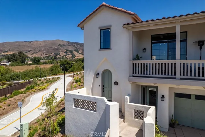 4008 Hillside Drive, San Luis Obispo, California 93401