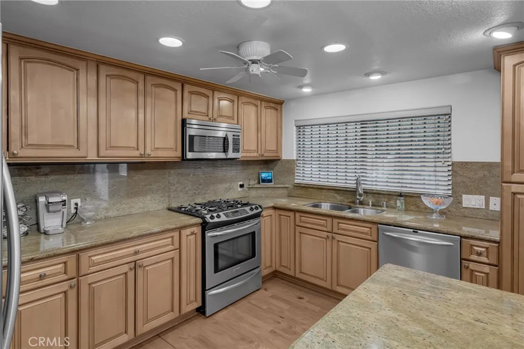 5522 Greenleaf Ave, Whittier, California 90601 home-pic-18