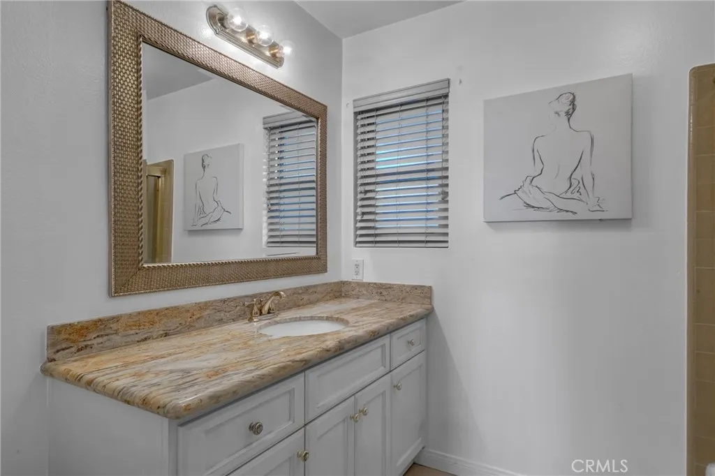 5522 Greenleaf Ave, Whittier, California 90601 home-pic-32