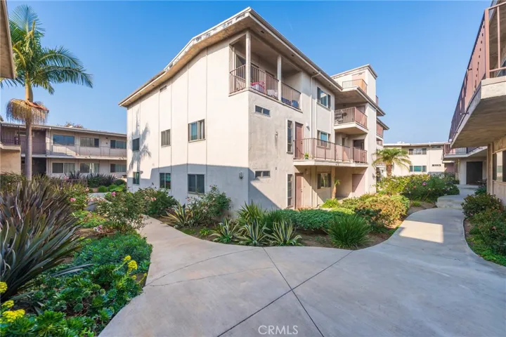 8710 Belford Avenue 106b, Los Angeles, California 90045