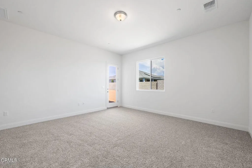 26-web-or-mls-7422-allenmier-ct