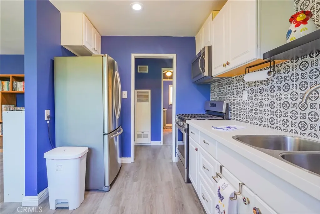 163 N Center Street, Redlands, California 92373 home-pic-16