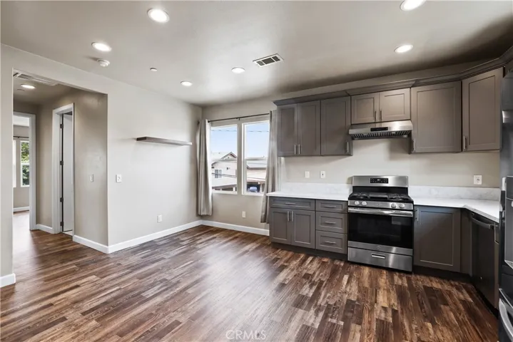 14881 Newland Street, Midway City, California 92655