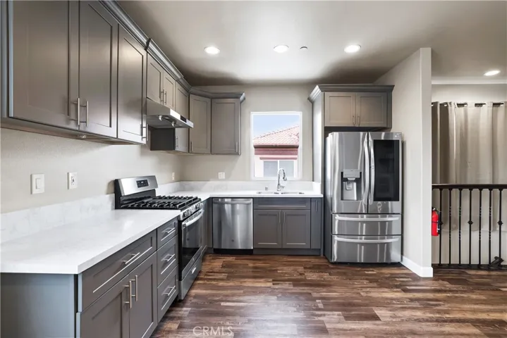 14881 Newland Street, Midway City, California 92655