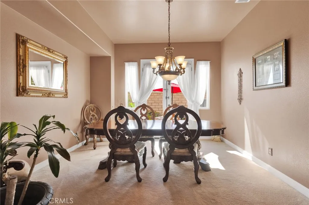 12916 Hyperion Lane, Apple Valley, California 92308 home-pic-13