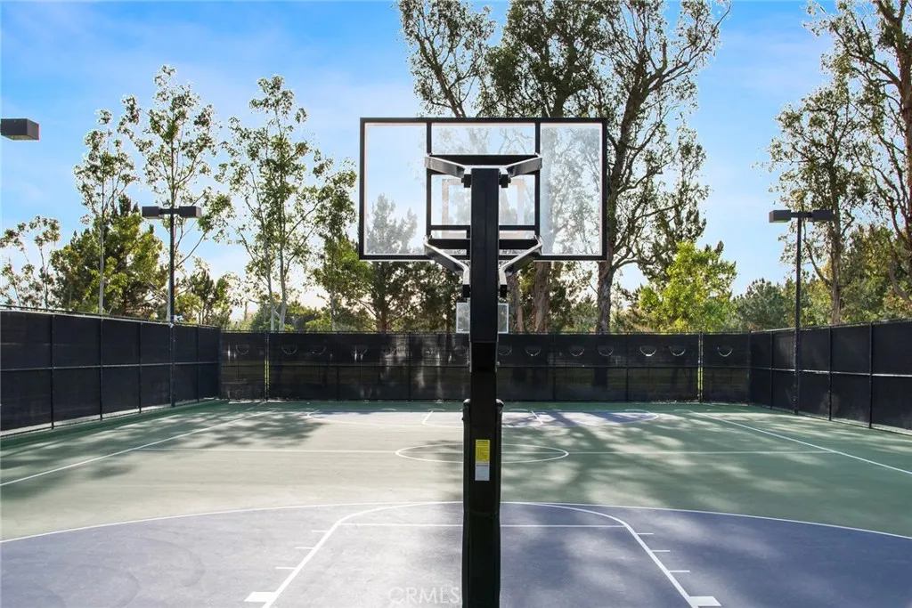 37 Triple Leaf, Irvine, California 92620 home-pic-57