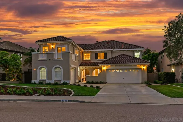 6585 Bluebonnet Dr, Carlsbad, California 92011