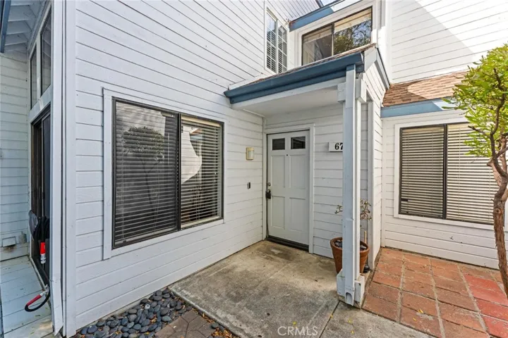 67 Greenmoor, Irvine, California 92614