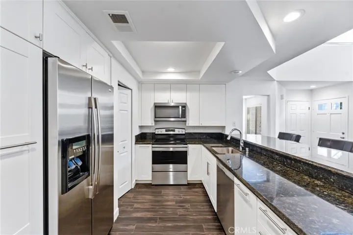 67 Greenmoor, Irvine, California 92614