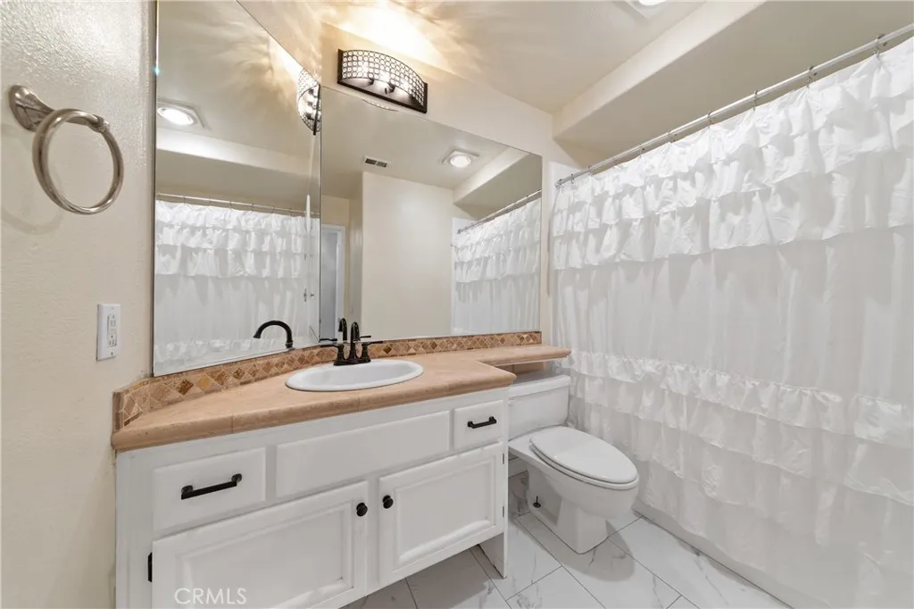 32122 Corte Eldorado, Temecula, California 92592 home-pic-19