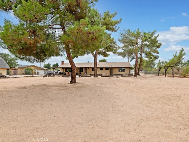 7991 Montrose Avenue, Hesperia, California 92345