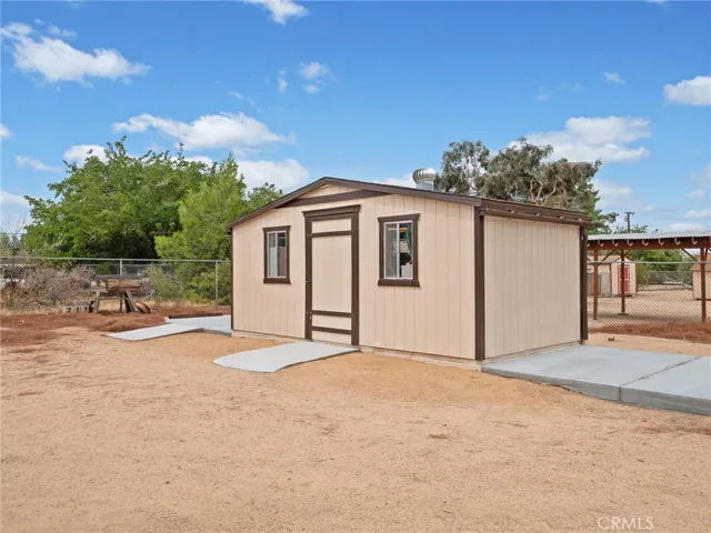 7991 Montrose Avenue, Hesperia, California 92345