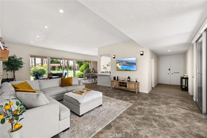 76915 Roadrunner Drive, Indian Wells, California 92210