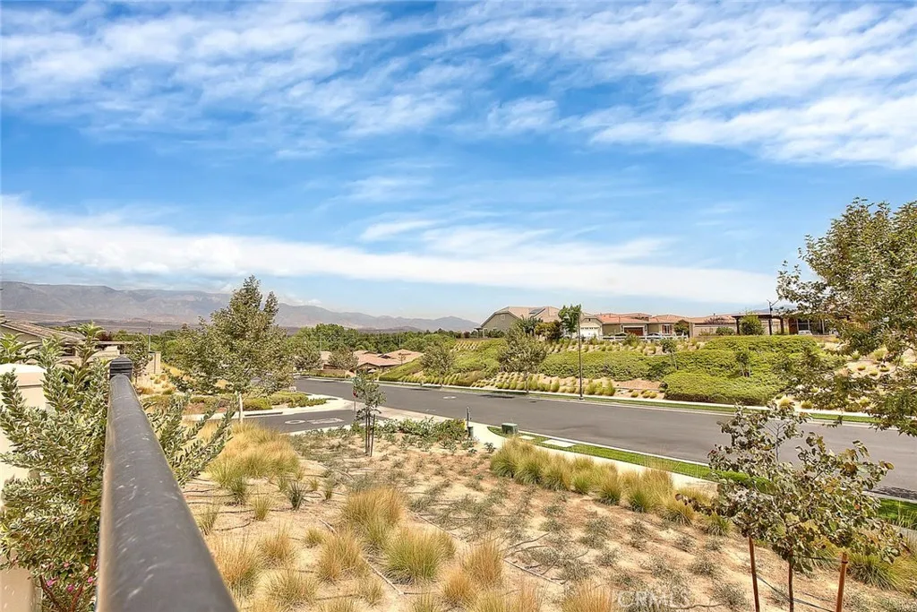 322 Forked Run, Beaumont, California 92223 home-pic-44