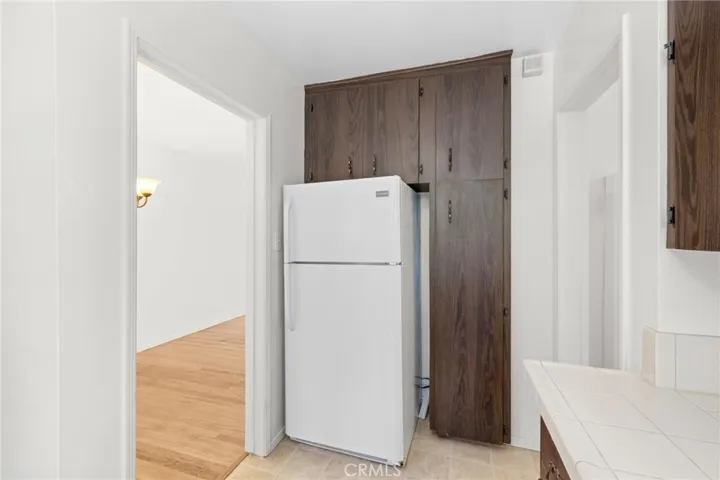 675 N Rosemary Lane, Burbank, California 91505