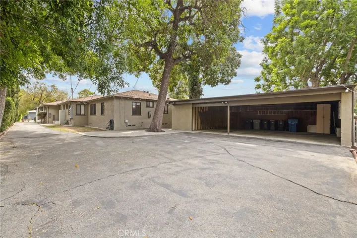 675 N Rosemary Lane, Burbank, California 91505